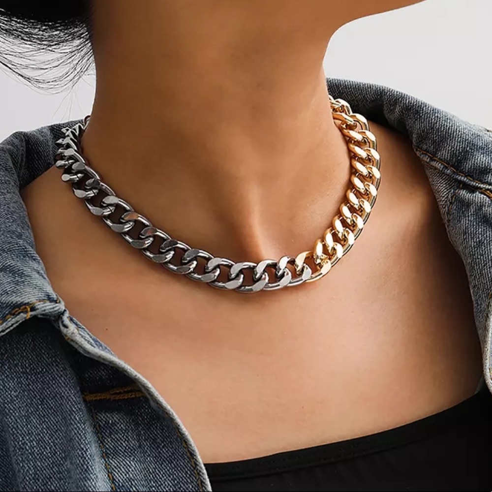✨✨Silver & Gold Cuban Choker ✨✨ - Picture 4 of 7